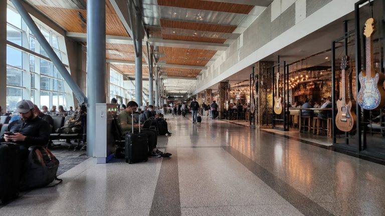 Nashville Airport Layover Guide