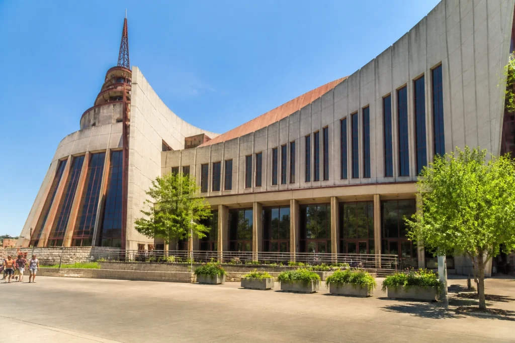 Exterior of the Country Music Hall of Fame and Museum in Nashville