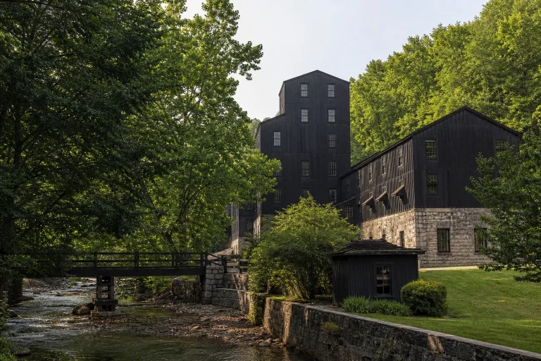 Jack Daniel’s and Uncle Nearest Distillery Tour Guide