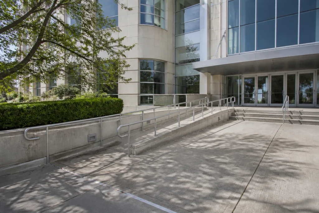 Accessible entrance route at the Musicians Hall of Fame and Museum