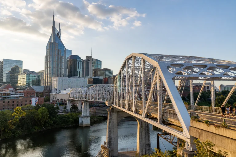 John Seigenthaler Pedestrian Bridge and the Nashville skyline