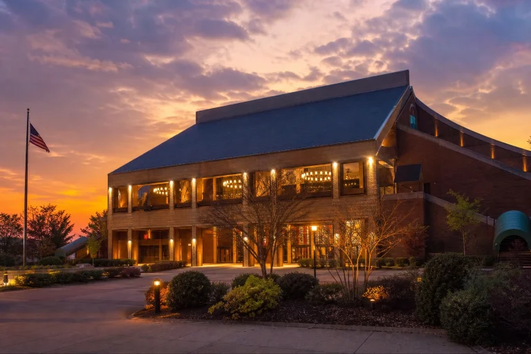 Nashville Hotels Near Grand Ole Opry